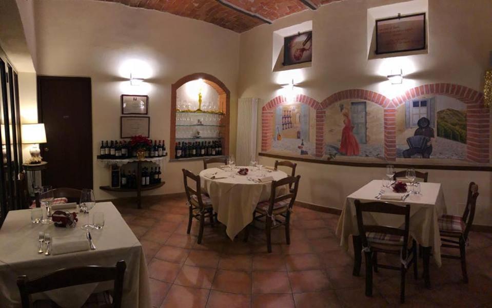 Locanda Osteria La Milonga Agliano Terme Zewnętrze zdjęcie